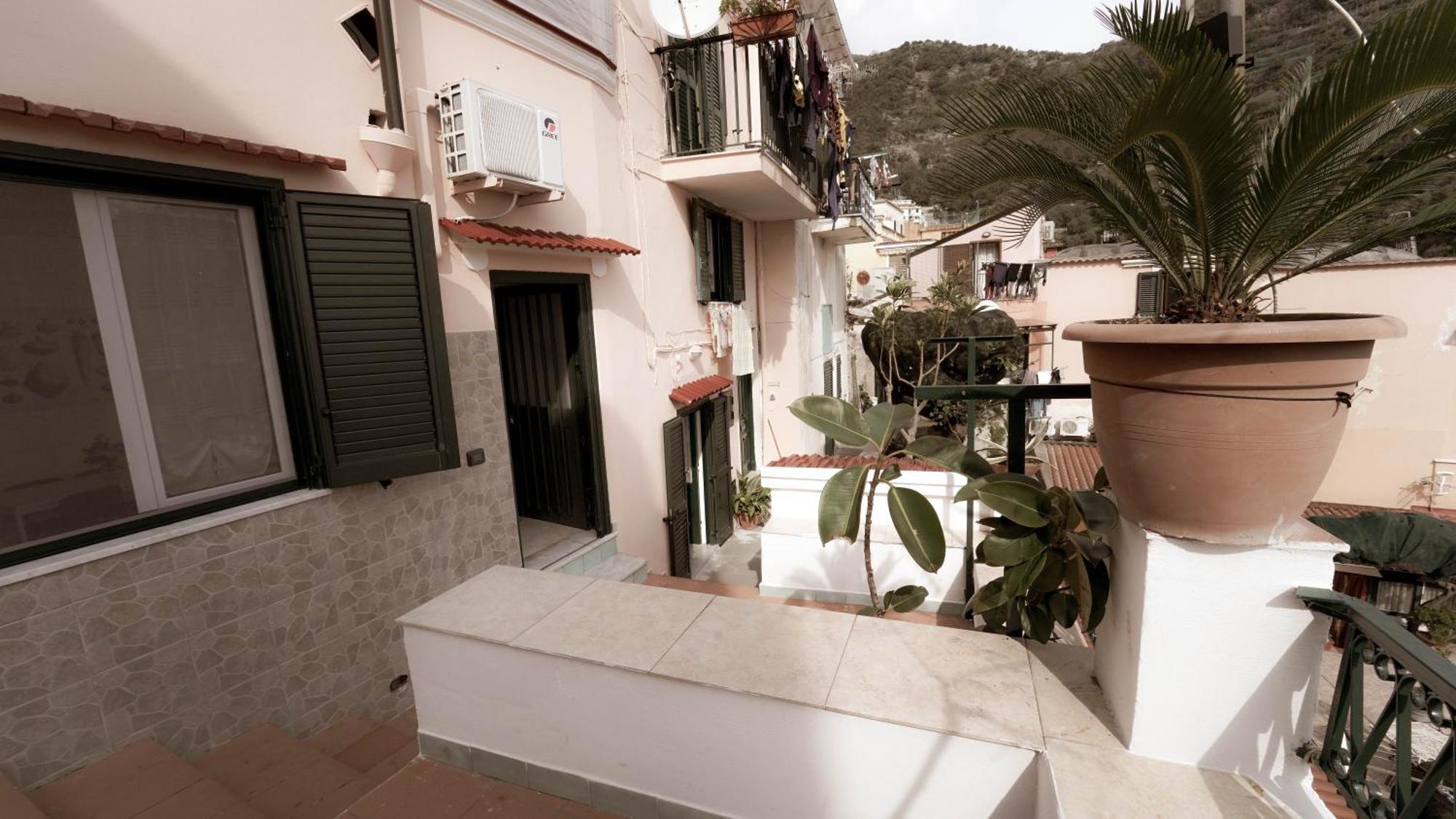Appartement Casa Nel Borgo Dei Gatti à Cetara Extérieur photo